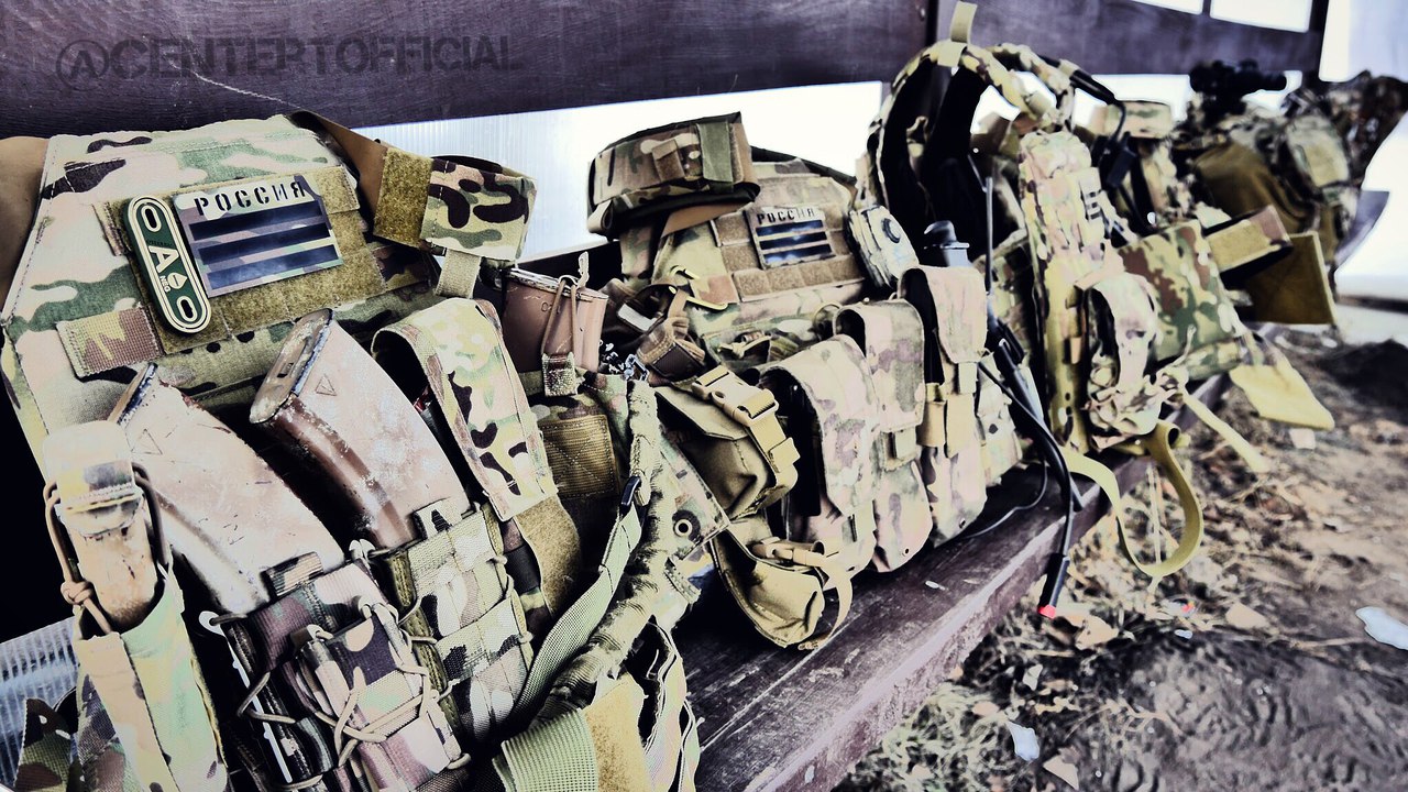 CENTR-T "АК ОПЕРАТОР МИЛИТАРИ"